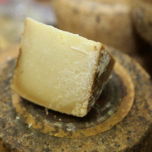 pecorino in grotta1