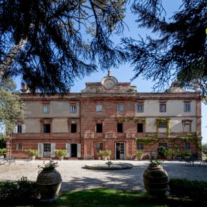 Sabato 12 giugno a Torgiano (Pg), una giornata dedicata all’oleoturismo con una passeggiata a piedi e, per la prima volta, anche una passeggiata in bicicletta.