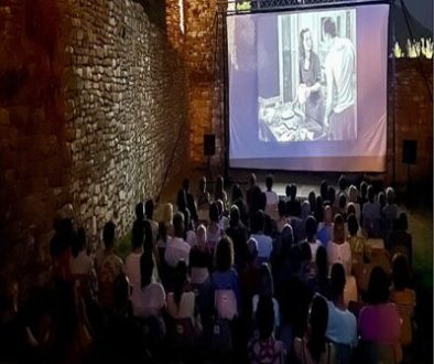cinema-sotto-le-stelle-678x381 (1)